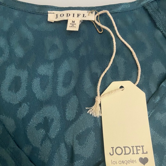 JODIFL Women's Large Leopard Print Blouse Top Long Sleeve V Neck Emerald NEW - Picture 6 of 9